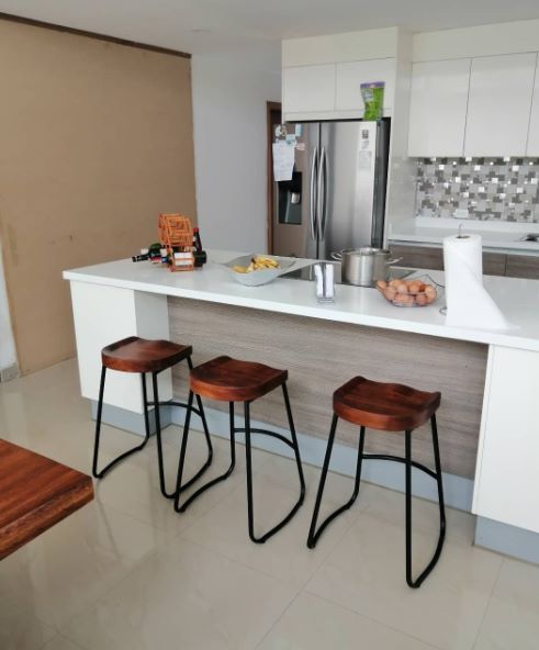 Taburetes estilo industrial